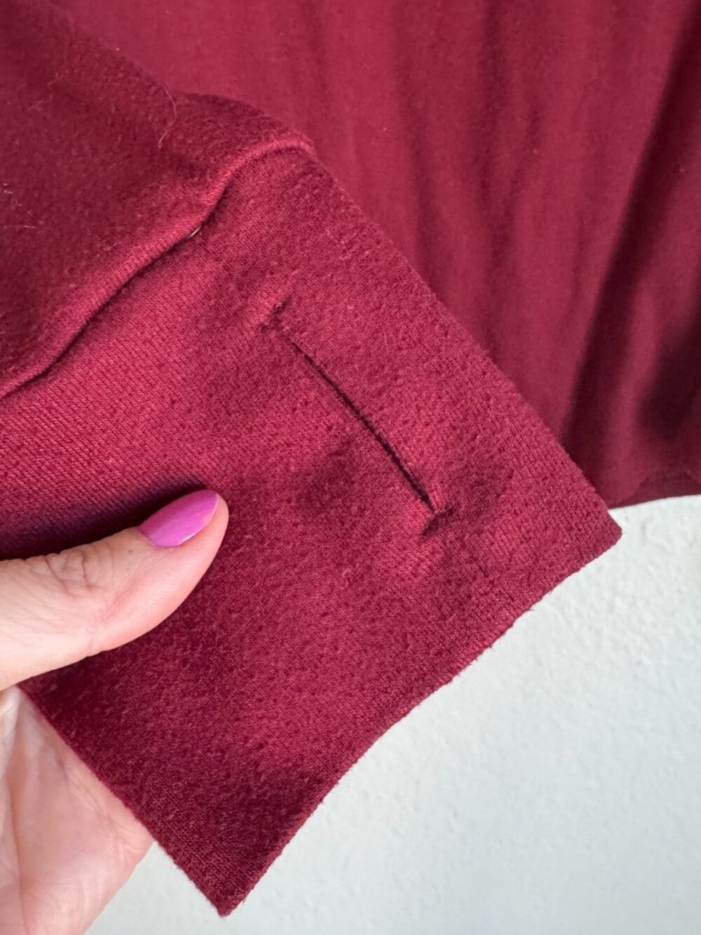 XIEERDUO Burgundy Long Sleeve Crew Neck Tee Women’s Medium Soft Stretch - Picture 4 of 4